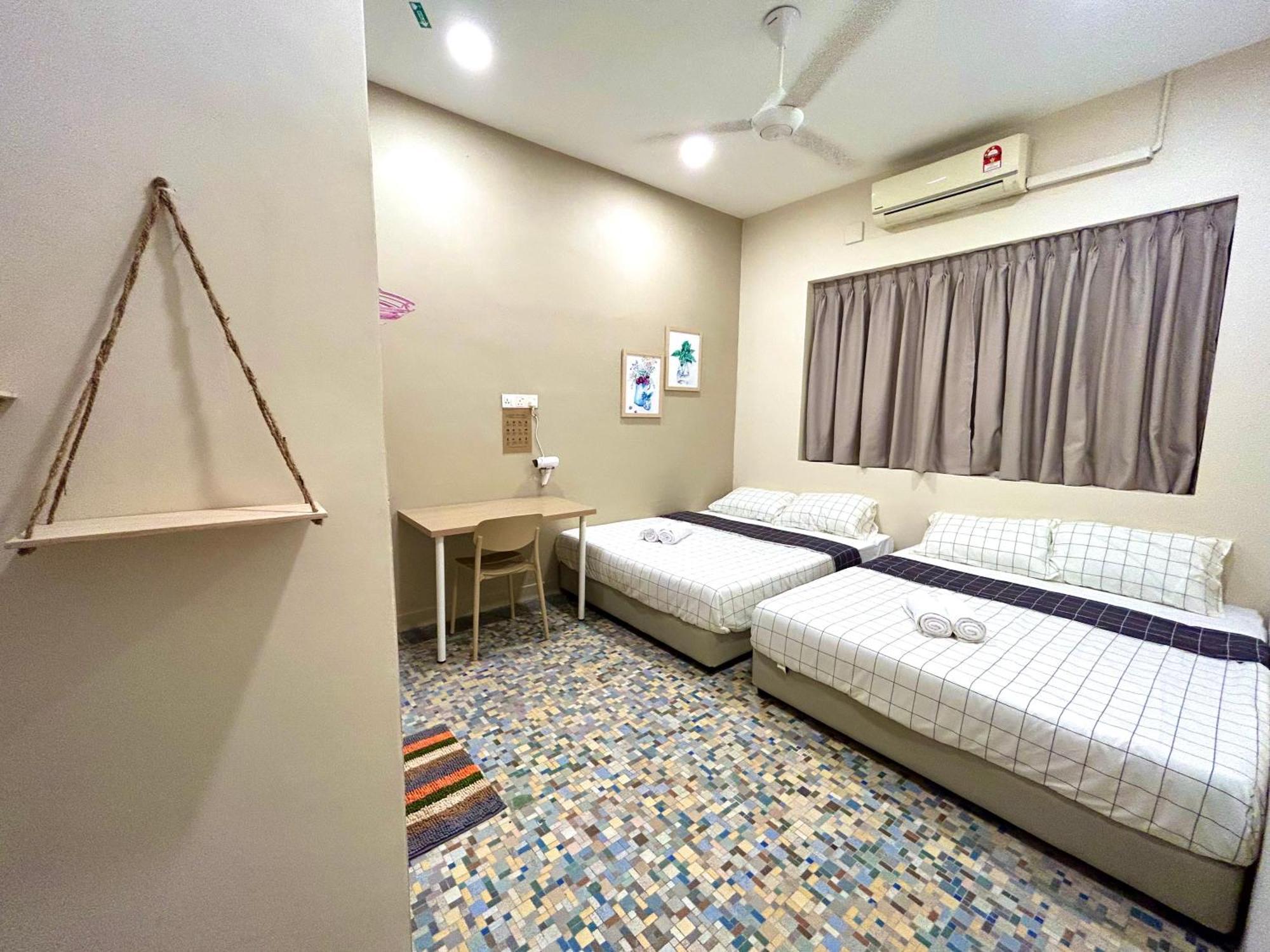 Myroom @ Mandalay Georgetown, Off Jln Burma, Gurney Drive Exteriör bild